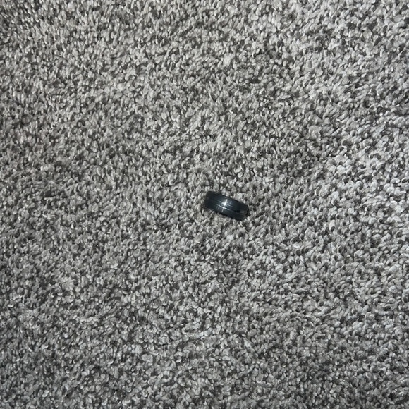 Men's Tungsten Wedding band - Picture 2 of 5